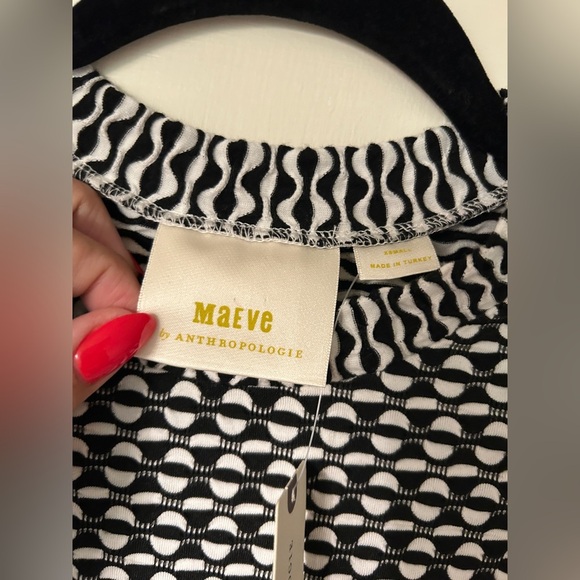 NWT Maeve Anthropologie Women's Sleeveless White Black Knit Geometric Blouse XS - Picture 6 of 7